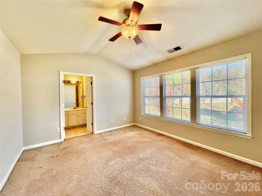 2762 Thornbush Court, Charlotte, NC 28270.  MLS# CAR4395068, YatesRealty ID 33409. 