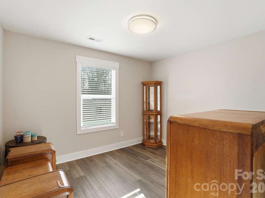 2305 Holly Lane, Shelby, NC 28150.  MLS# CAR4338722, YatesRealty ID 3341. 3rd Guest room 