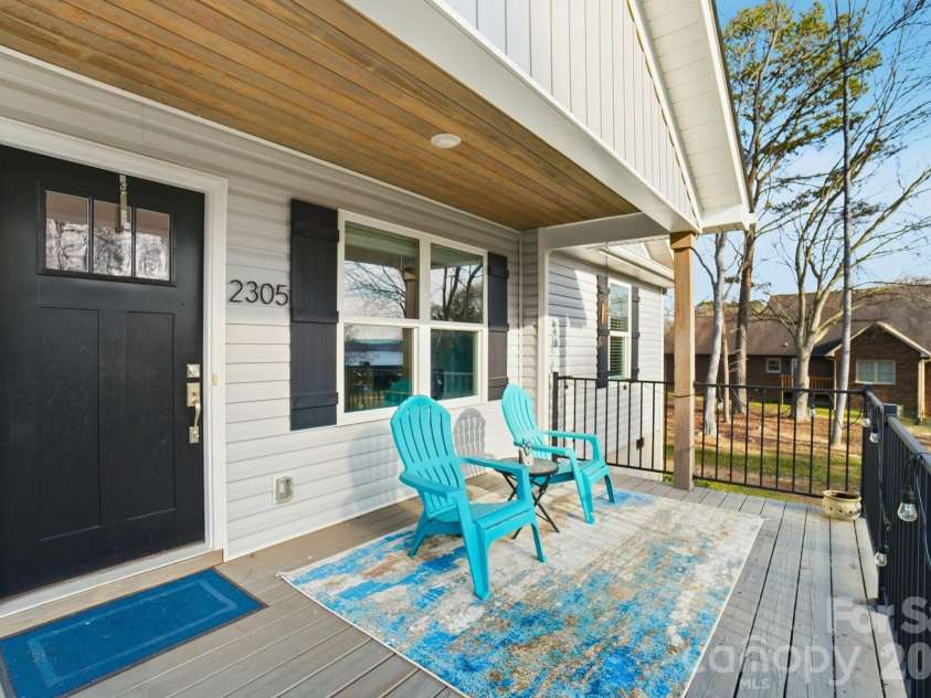 2305 Holly Lane, Shelby, NC 28150.  MLS# CAR4338722, YatesRealty ID 3341. 