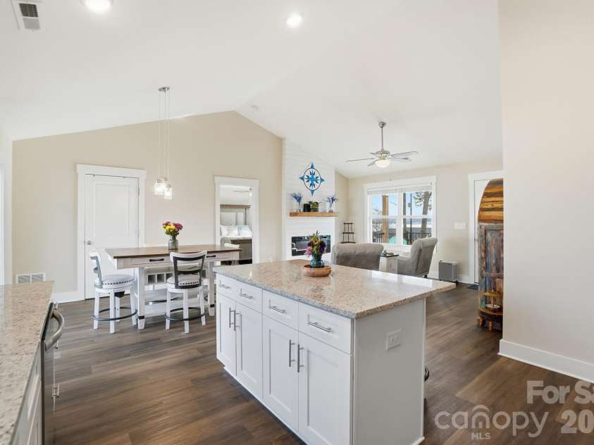 2305 Holly Lane, Shelby, NC 28150.  MLS# CAR4338722, YatesRealty ID 3341. 