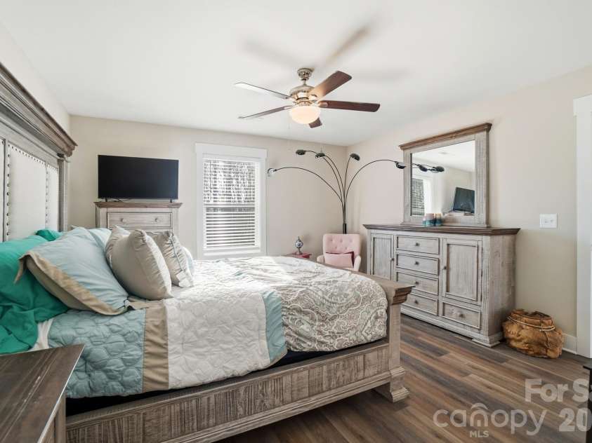 2305 Holly Lane, Shelby, NC 28150.  MLS# CAR4338722, YatesRealty ID 3341. Master