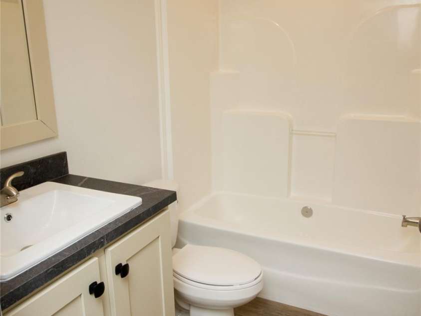 30 Babb Street, Waynesville, NC 28786.  MLS# CAR4280509, YatesRealty ID 3341. Bathroom 2