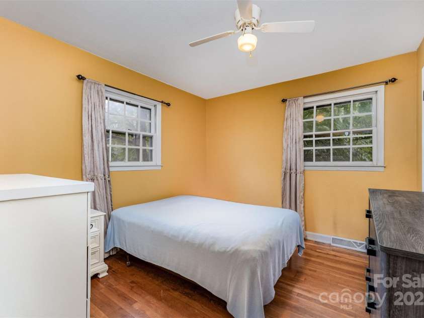 3039 Knollwood Drive, Gastonia, NC 28052.  MLS# CAR4294086, YatesRealty ID 33410. Bedroom 2