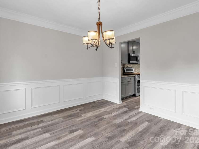11440 Laurel View Drive, Charlotte, NC 28273.  MLS# CAR4293867, YatesRealty ID 33412. 