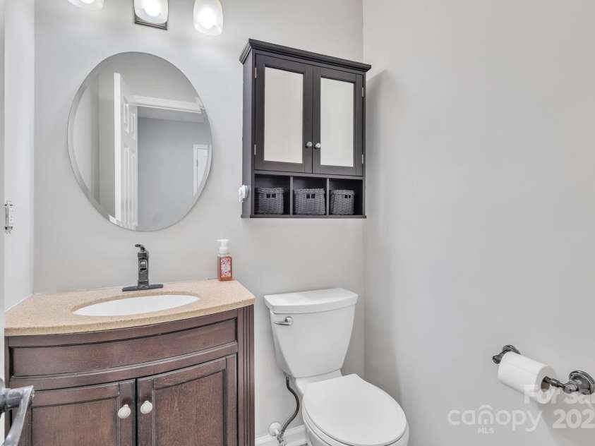 11440 Laurel View Drive, Charlotte, NC 28273.  MLS# CAR4293867, YatesRealty ID 33412. 
