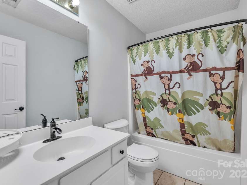 11440 Laurel View Drive, Charlotte, NC 28273.  MLS# CAR4293867, YatesRealty ID 33412. 