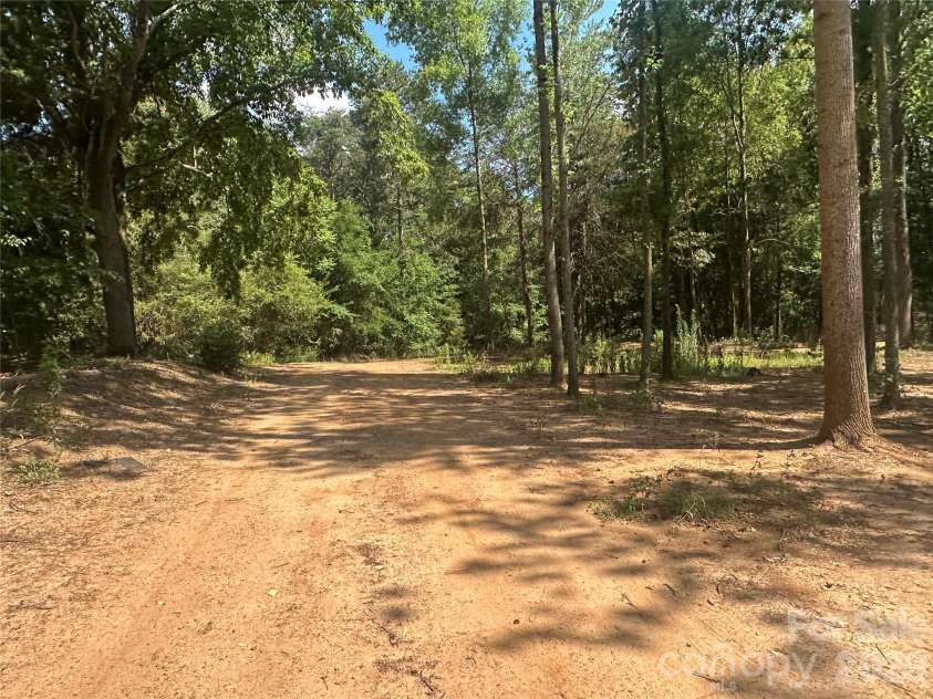330 Memorial Highway, Harmony, NC 28634.  MLS# CAR4393700, YatesRealty ID 33412. 