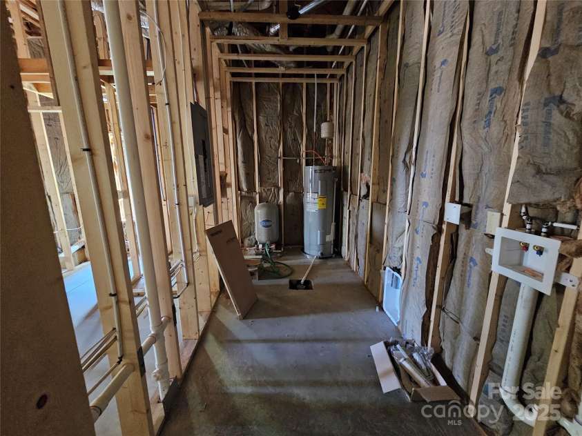 266 Potomac Falls Drive, Black Mountain, NC 28711.  MLS# CAR4293950, YatesRealty ID 33413. 