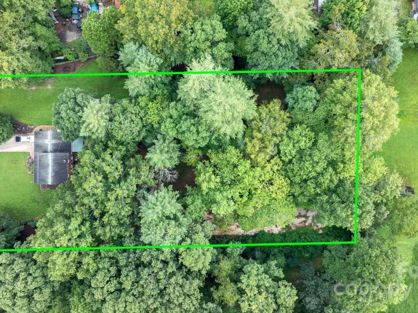 3054 Spencer Heights Drive, Lenoir, NC 28645.  MLS# CAR4294182, YatesRealty ID 33414. 