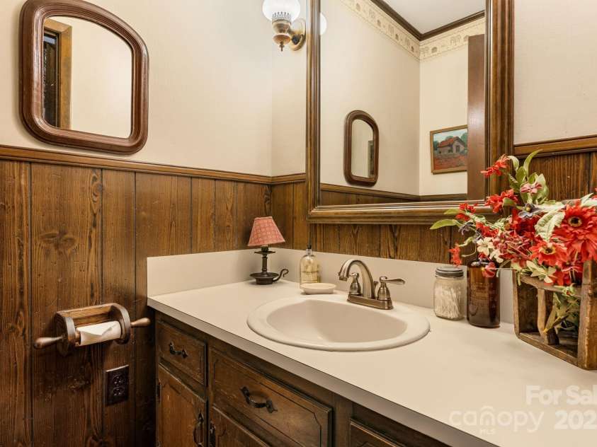 3054 Spencer Heights Drive, Lenoir, NC 28645.  MLS# CAR4294182, YatesRealty ID 33414. 