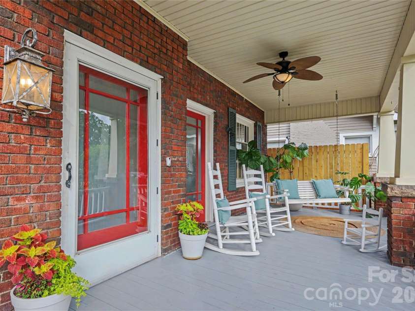 118 Miller Street, Salisbury, NC 28144.  MLS# CAR4378670, YatesRealty ID 33416. 