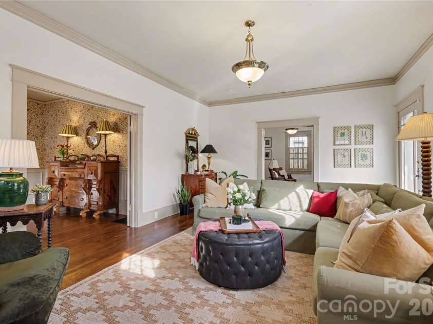 118 Miller Street, Salisbury, NC 28144.  MLS# CAR4378670, YatesRealty ID 33416. 