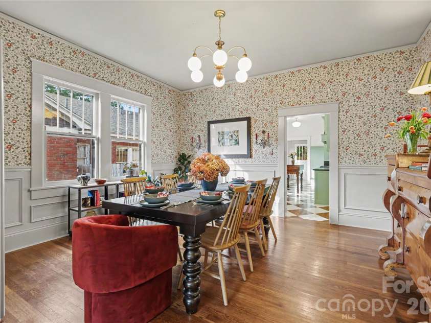 118 Miller Street, Salisbury, NC 28144.  MLS# CAR4378670, YatesRealty ID 33416. 