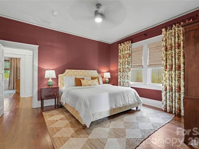 118 Miller Street, Salisbury, NC 28144.  MLS# CAR4378670, YatesRealty ID 33416. 