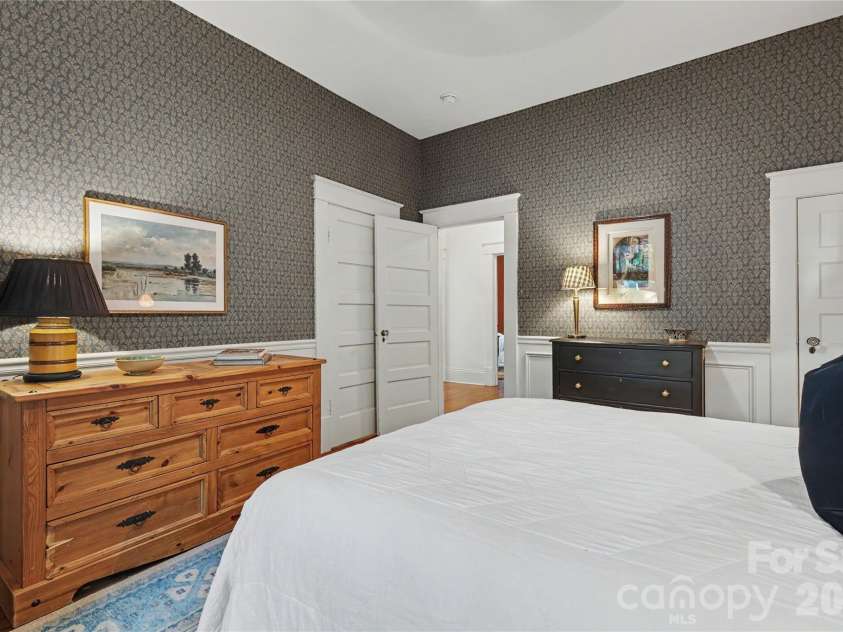 118 Miller Street, Salisbury, NC 28144.  MLS# CAR4378670, YatesRealty ID 33416. 