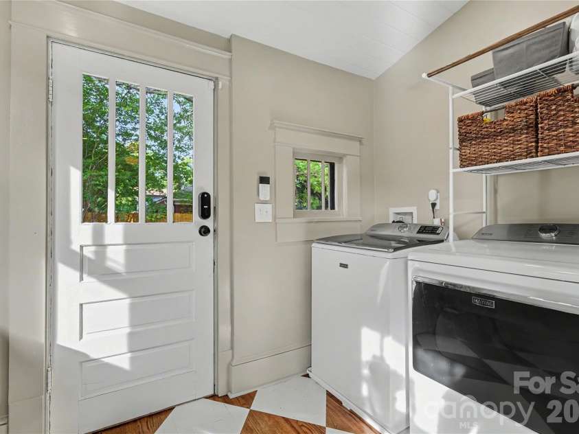 118 Miller Street, Salisbury, NC 28144.  MLS# CAR4378670, YatesRealty ID 33416. 