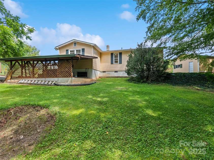 1714 Iron Duff Road, Waynesville, NC 28785.  MLS# CAR4294201, YatesRealty ID 33417. 