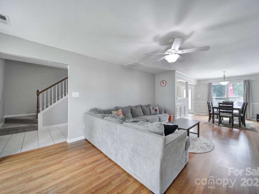 124 Kristens Court Drive, Mooresville, NC 28115.  MLS# CAR4293257, YatesRealty ID 33419. 