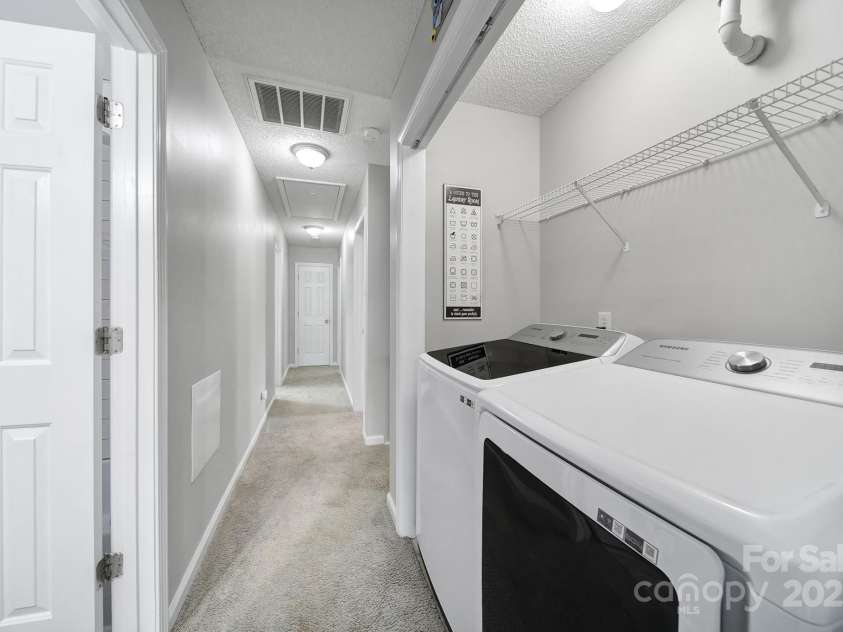 124 Kristens Court Drive, Mooresville, NC 28115.  MLS# CAR4293257, YatesRealty ID 33419. 