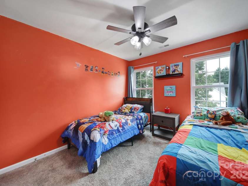 124 Kristens Court Drive, Mooresville, NC 28115.  MLS# CAR4293257, YatesRealty ID 33419. 
