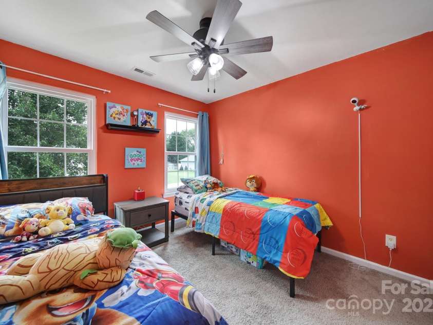 124 Kristens Court Drive, Mooresville, NC 28115.  MLS# CAR4293257, YatesRealty ID 33419. 