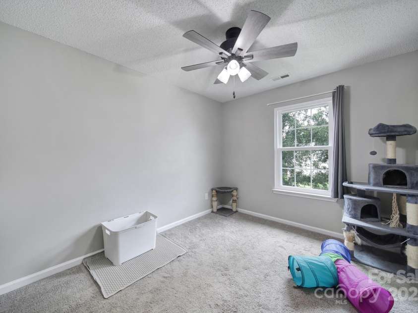 124 Kristens Court Drive, Mooresville, NC 28115.  MLS# CAR4293257, YatesRealty ID 33419. 