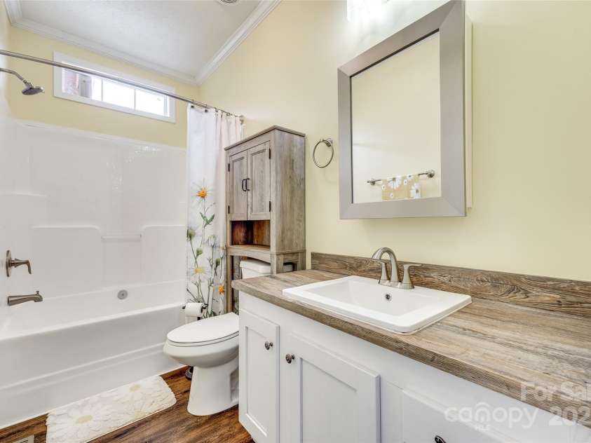 1370 Martin Road, Hickory Grove, SC 29717.  MLS# CAR4237127, YatesRealty ID 3342. 