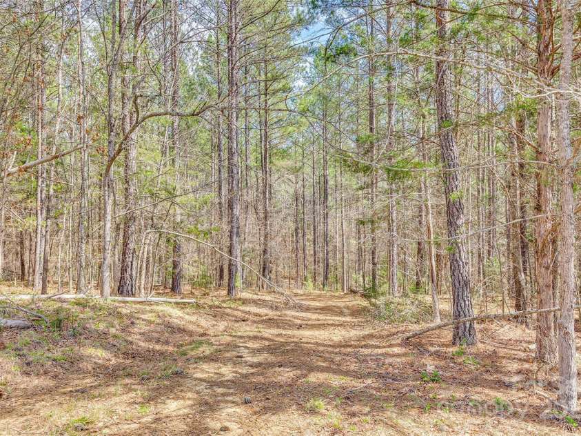 1370 Martin Road, Hickory Grove, SC 29717.  MLS# CAR4237127, YatesRealty ID 3342. 
