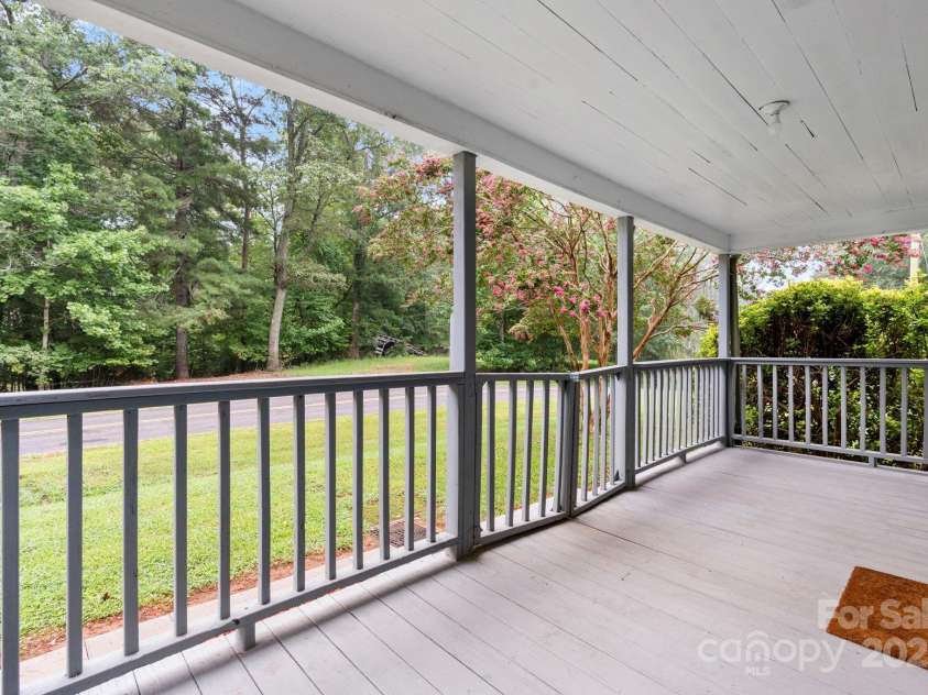 1277 Brush Mountain Road, Lenoir, NC 28645.  MLS# CAR4290789, YatesRealty ID 33420. 