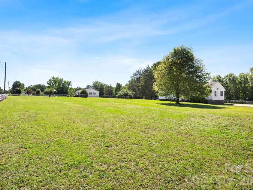 2600 Filbert Highway, Clover, SC 29710.  MLS# CAR4394026, YatesRealty ID 33422. 