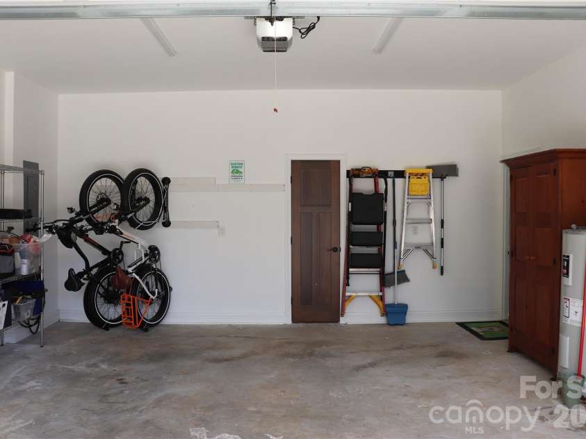 119 Hill Street, Granite Falls, NC 28630.  MLS# CAR4394620, YatesRealty ID 33424. 