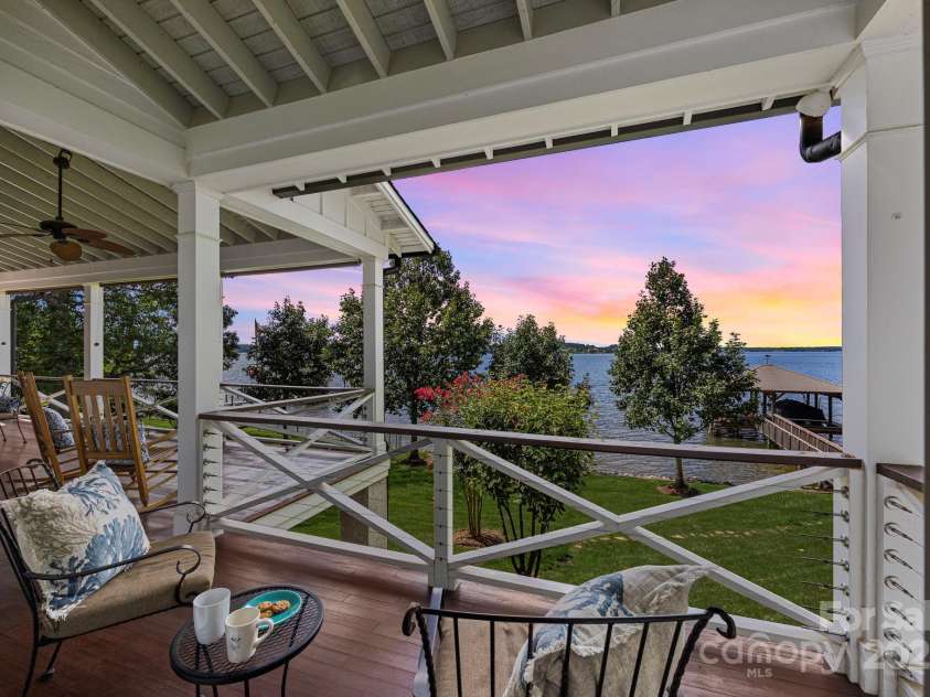 19029 Brigadoon Place, Cornelius, NC 28031.  MLS# CAR4291126, YatesRealty ID 33424. 