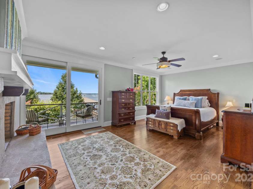 19029 Brigadoon Place, Cornelius, NC 28031.  MLS# CAR4291126, YatesRealty ID 33424. 