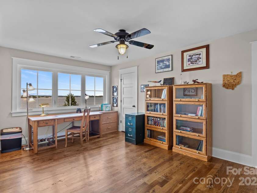 19029 Brigadoon Place, Cornelius, NC 28031.  MLS# CAR4291126, YatesRealty ID 33424. 