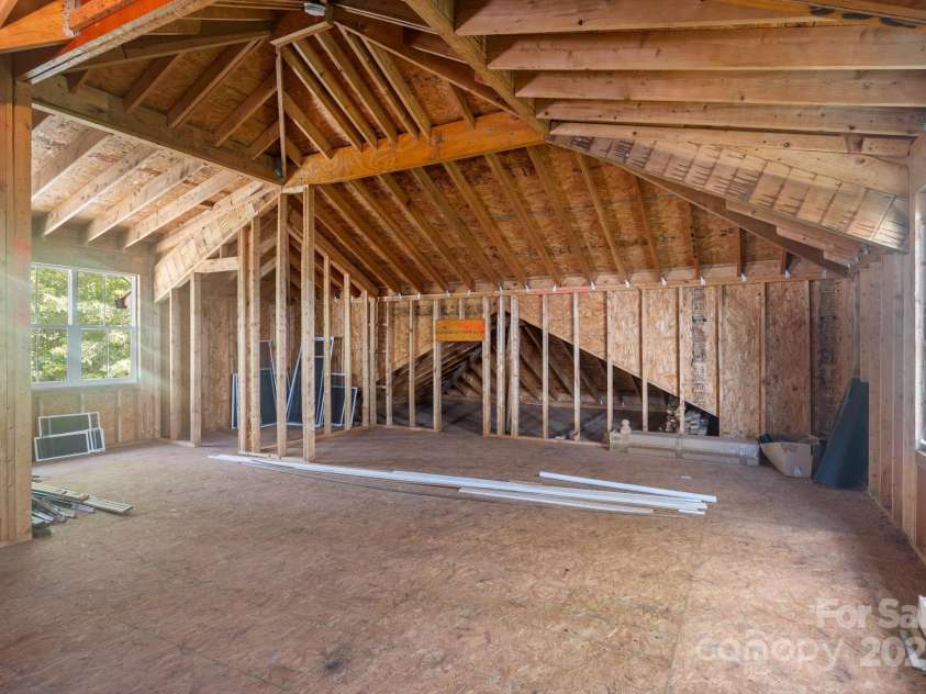 19029 Brigadoon Place, Cornelius, NC 28031.  MLS# CAR4291126, YatesRealty ID 33424. 