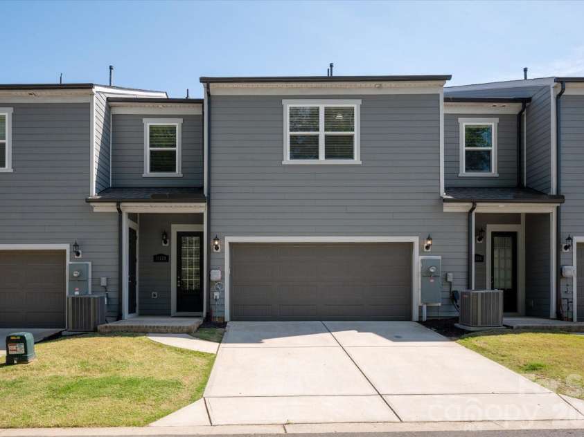 11139 Kilkenny Drive, Charlotte, NC 28277.  MLS# CAR4372028, YatesRealty ID 33425. 