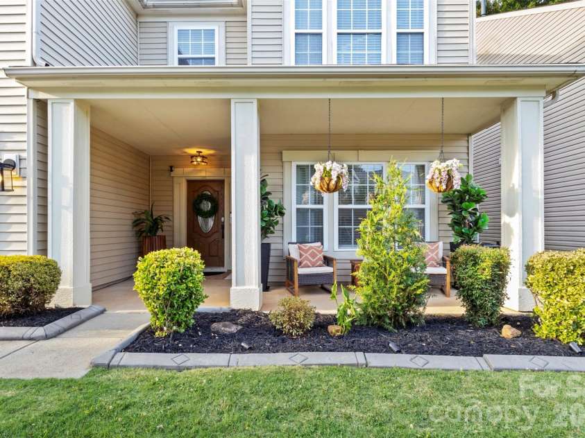 2066 Durand Road, Fort Mill, SC 29715.  MLS# CAR4397880, YatesRealty ID 33427. 