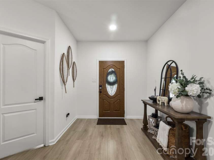 2066 Durand Road, Fort Mill, SC 29715.  MLS# CAR4397880, YatesRealty ID 33427. 