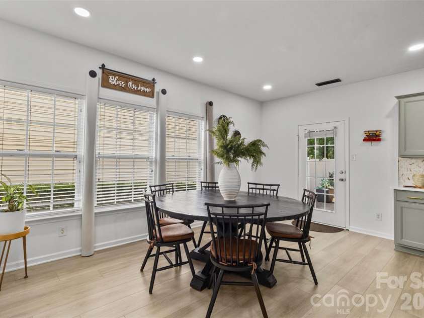 2066 Durand Road, Fort Mill, SC 29715.  MLS# CAR4397880, YatesRealty ID 33427. 