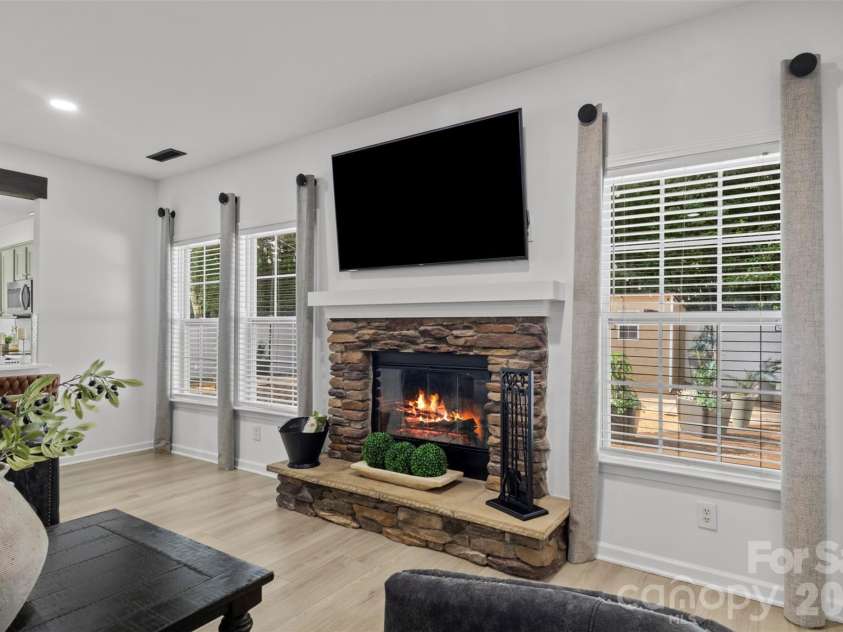 2066 Durand Road, Fort Mill, SC 29715.  MLS# CAR4397880, YatesRealty ID 33427. 