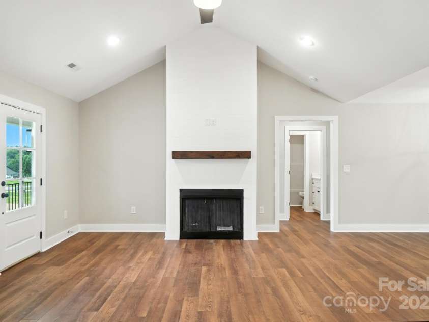 3467 Storybrook Lane, Sherrills Ford, NC 28673.  MLS# CAR4269797, YatesRealty ID 33427. 