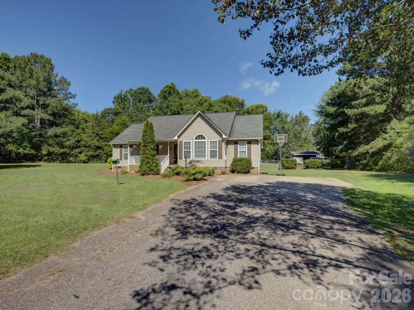 2436 Chester Highway, York, SC 29745.  MLS# CAR4397722, YatesRealty ID 33428. 