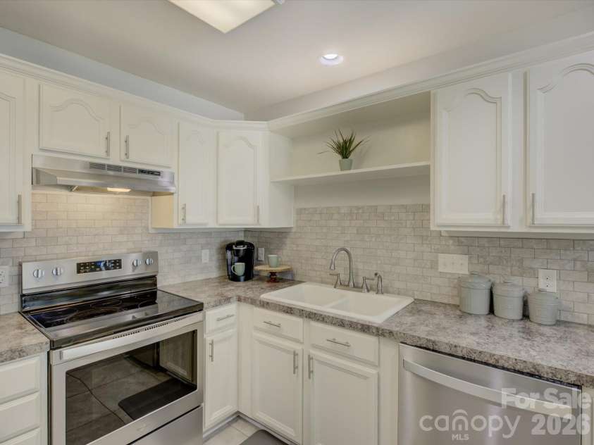 2436 Chester Highway, York, SC 29745.  MLS# CAR4397722, YatesRealty ID 33428. 