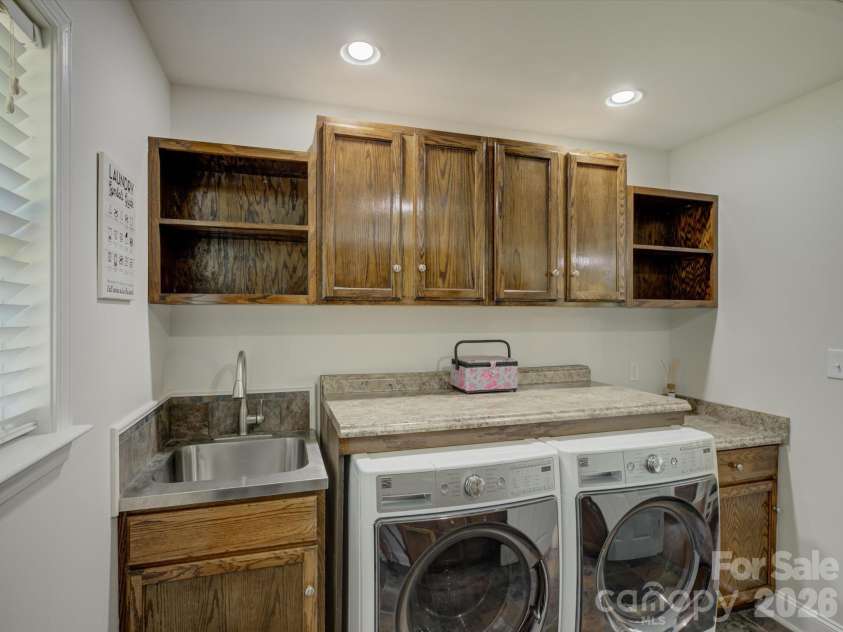 2436 Chester Highway, York, SC 29745.  MLS# CAR4397722, YatesRealty ID 33428. 