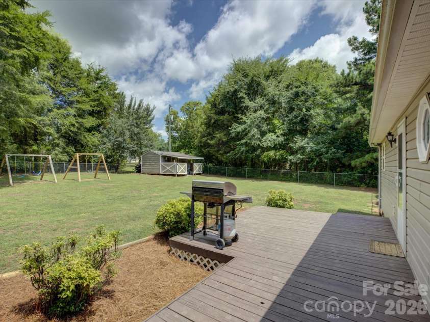 2436 Chester Highway, York, SC 29745.  MLS# CAR4397722, YatesRealty ID 33428. 