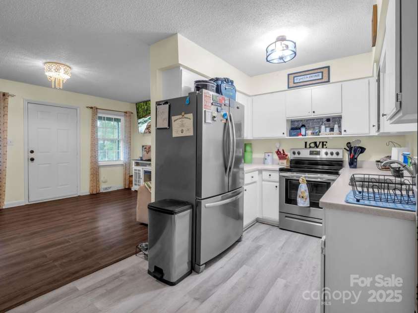 272 Washington Street, Forest City, NC 28043.  MLS# CAR4290118, YatesRealty ID 33428. 