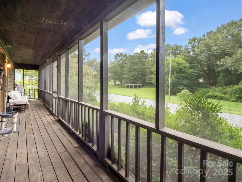 272 Washington Street, Forest City, NC 28043.  MLS# CAR4290118, YatesRealty ID 33428. 