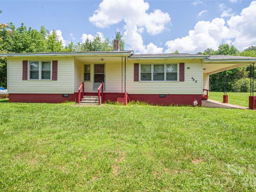 455 Huffman Road, Blacksburg, SC 29702.  MLS# CAR4393939, YatesRealty ID 33429. 