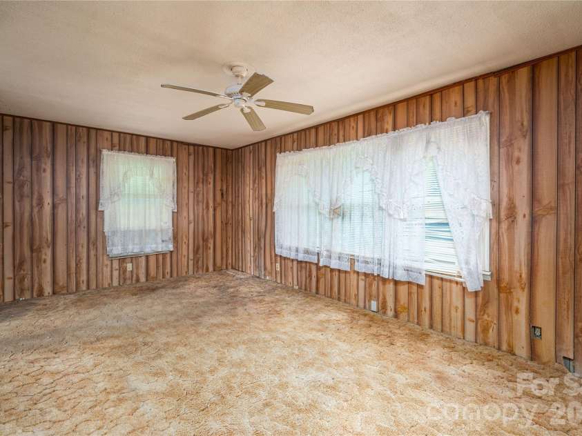 455 Huffman Road, Blacksburg, SC 29702.  MLS# CAR4393939, YatesRealty ID 33429. 
