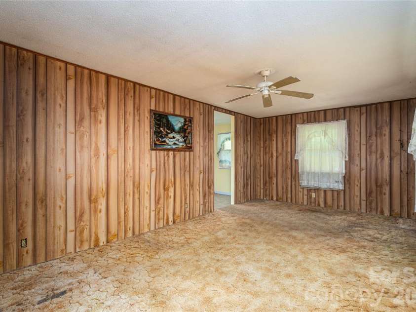 455 Huffman Road, Blacksburg, SC 29702.  MLS# CAR4393939, YatesRealty ID 33429. 